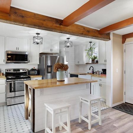 The Culinary Quarters Bed & Breakfast Sequim Bagian luar foto
